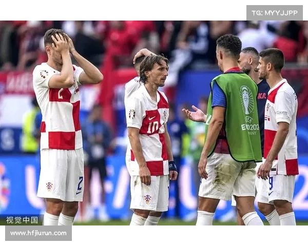 欧洲国家联赛克罗地亚科瓦契奇中场调度掌控比赛